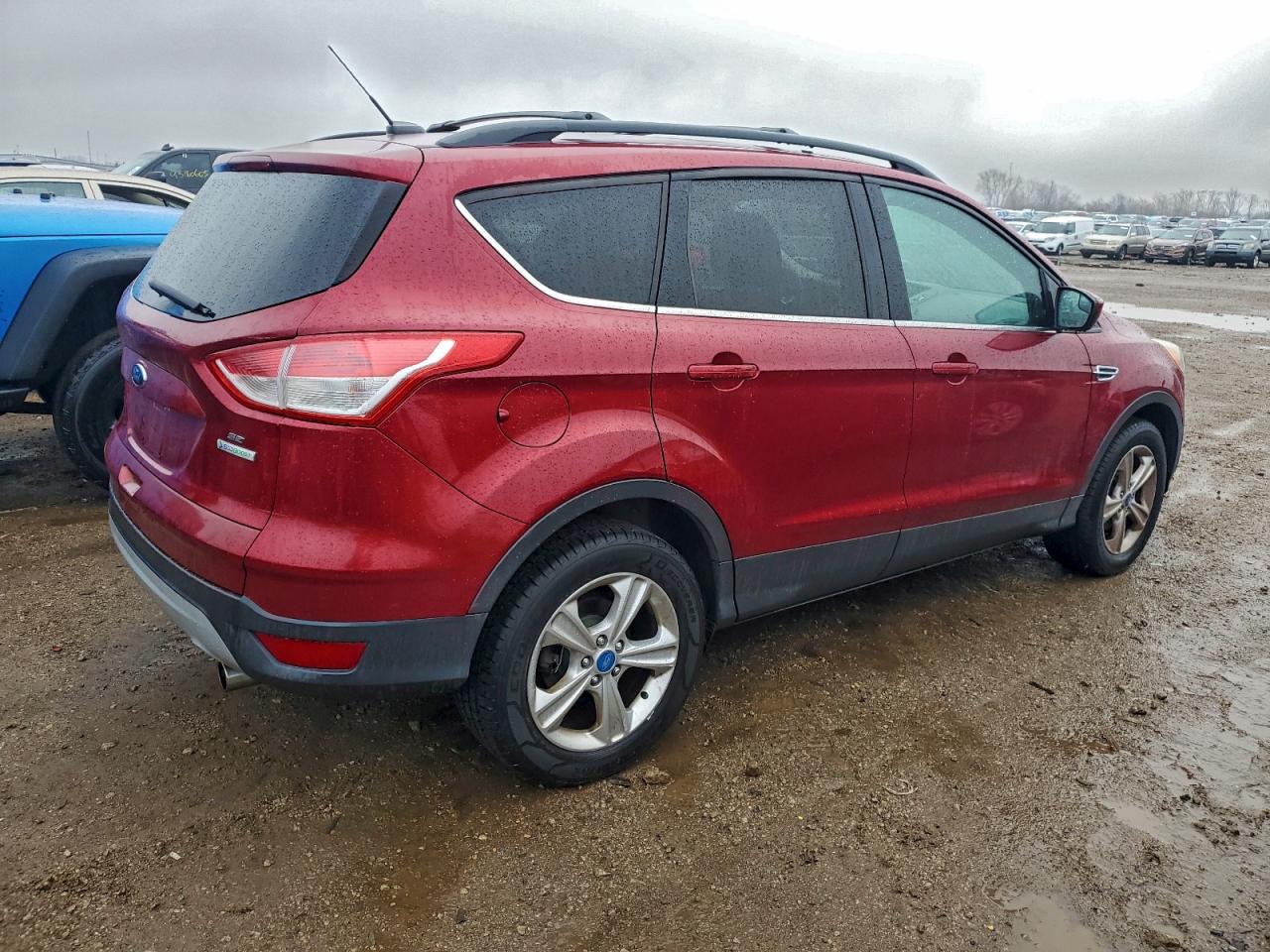 FORD ESCAPE SE