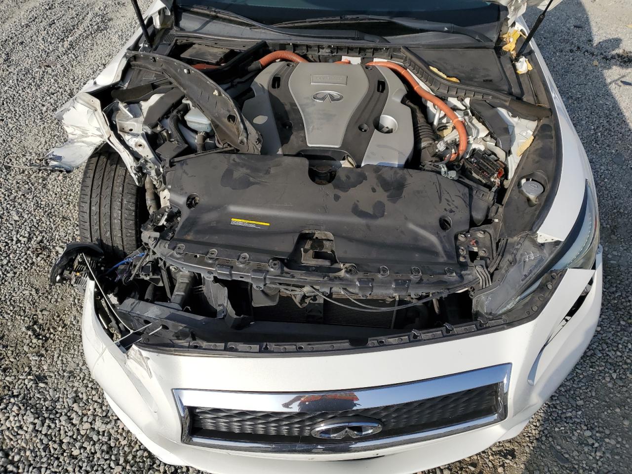 INFINITI Q50 HYBRID PREMIUM