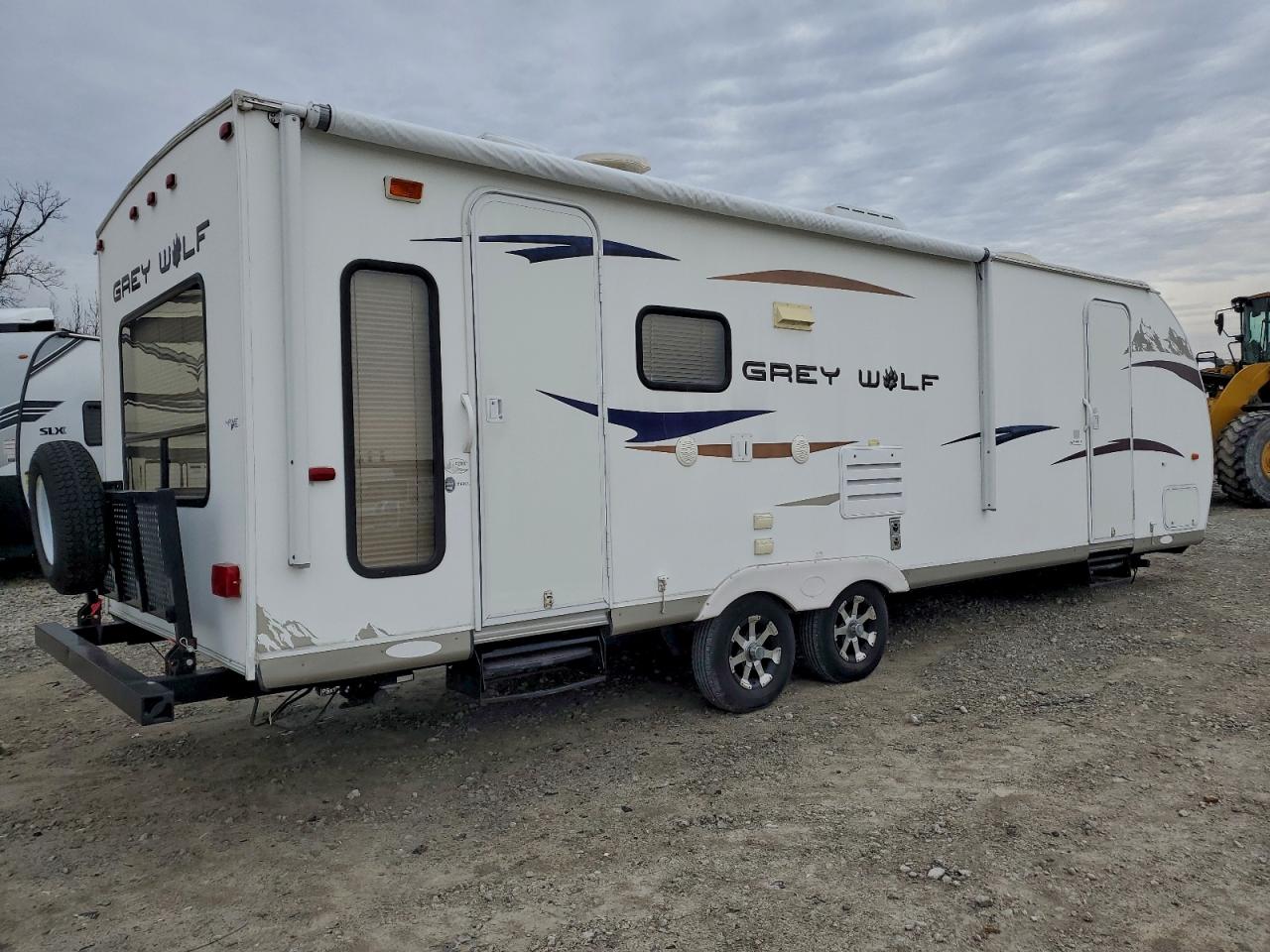 Lot #3302724006 2012 GRA D TRAILER