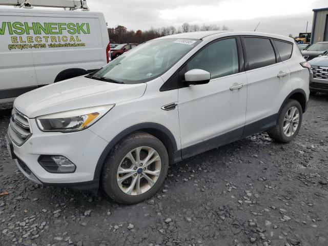 Global Auto Auctions: 2017 FORD ESCAPE SE