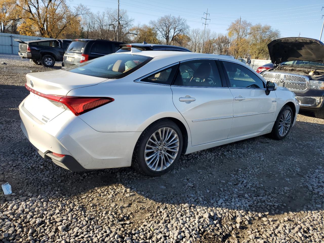 TOYOTA AVALON LIMITED