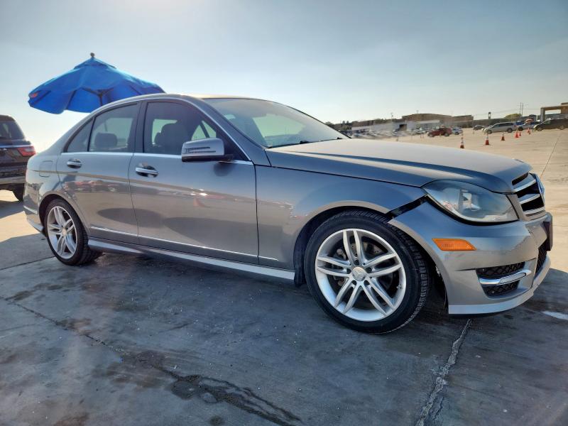 2014 MERCEDES-BENZ C 250 #3297200385