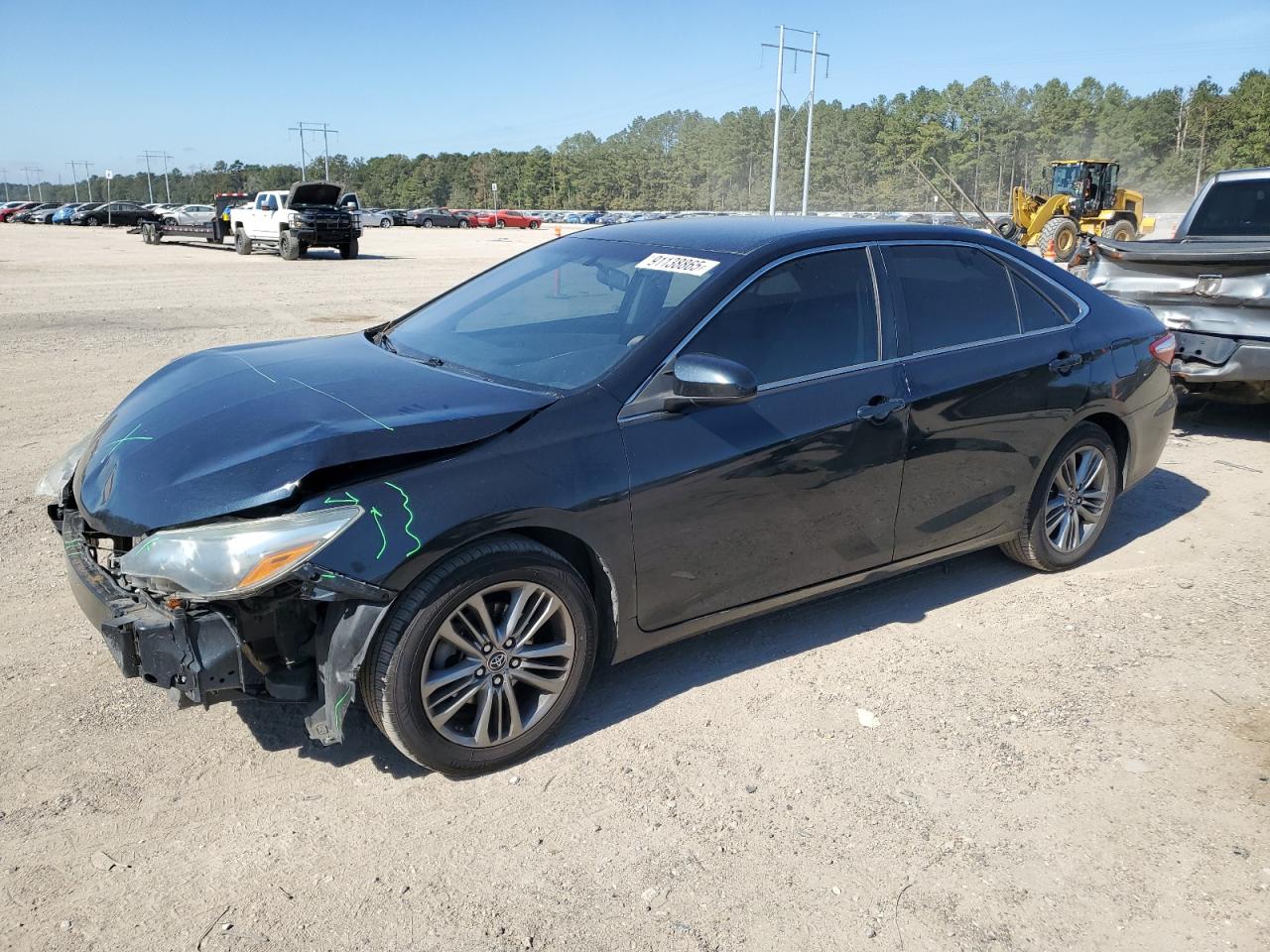 Lot #3301763336 2015 TOYOTA CAMRY LE