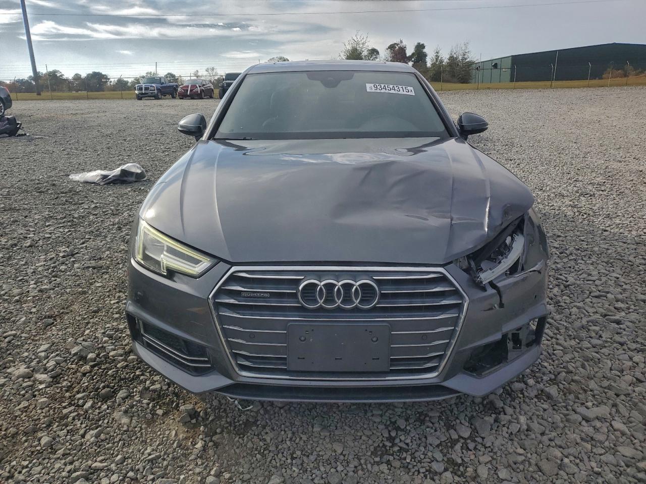 AUDI A4 PREMIUM PLUS