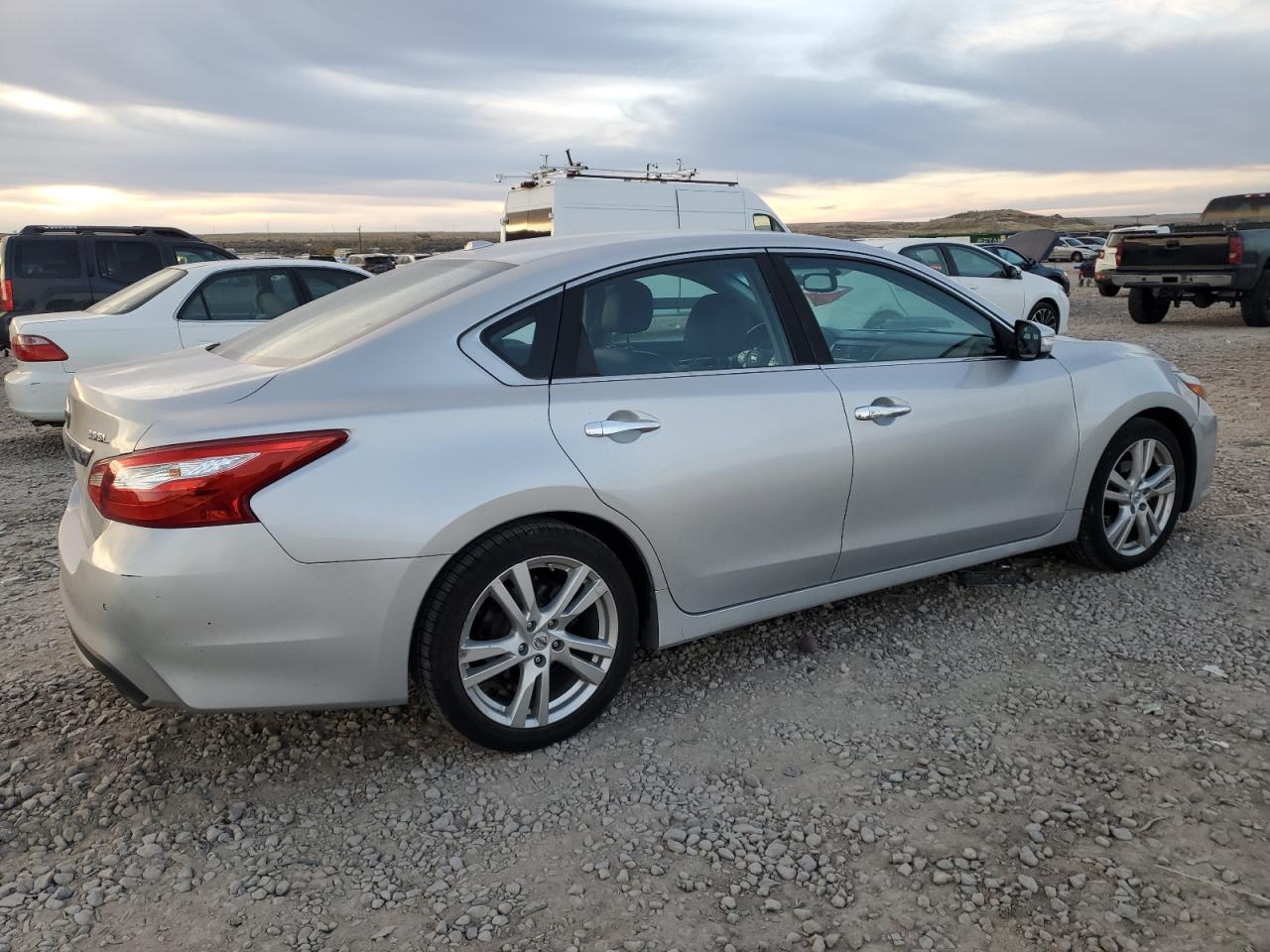 NISSAN ALTIMA 3.5SL