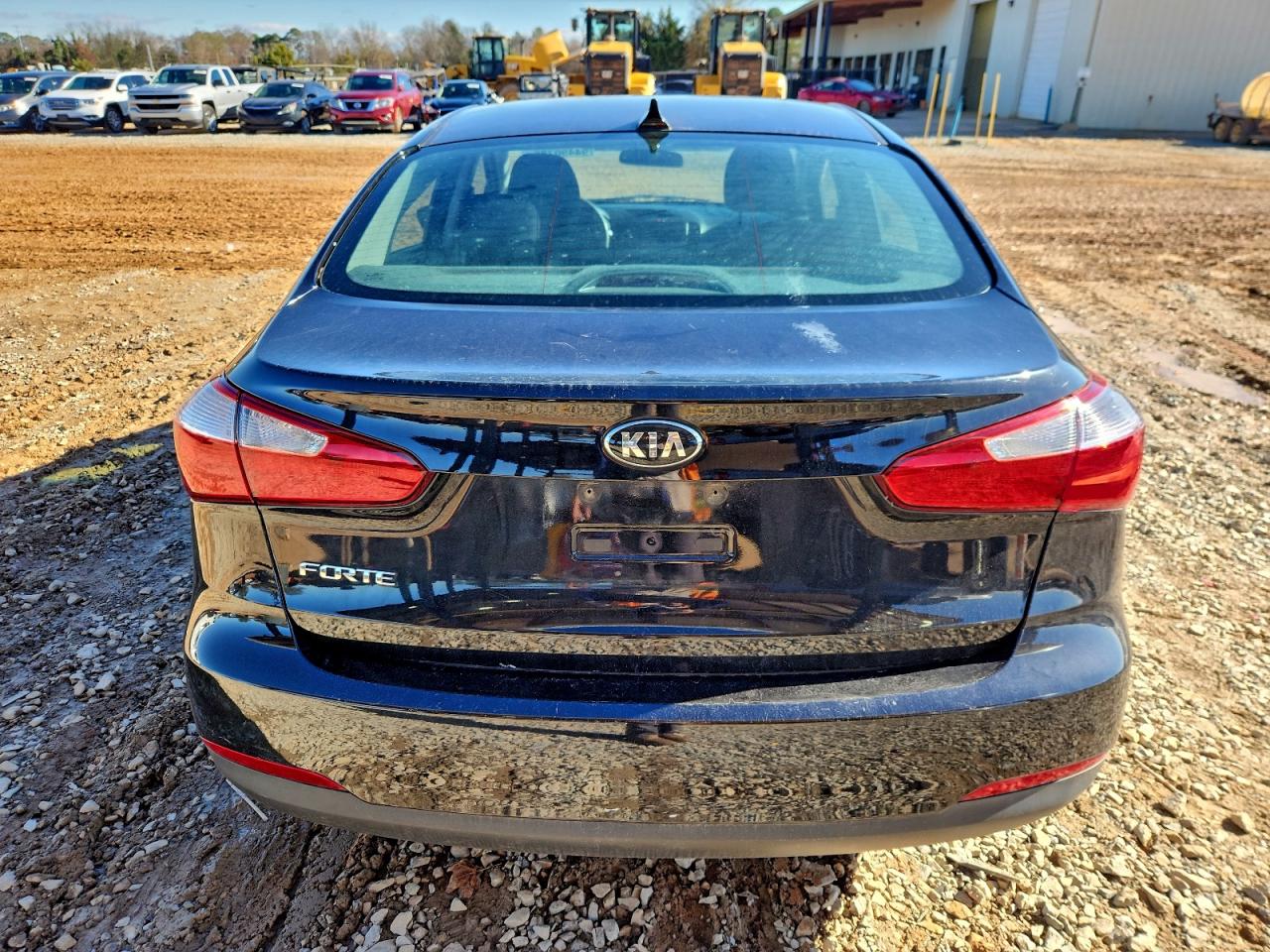 KIA FORTE LX