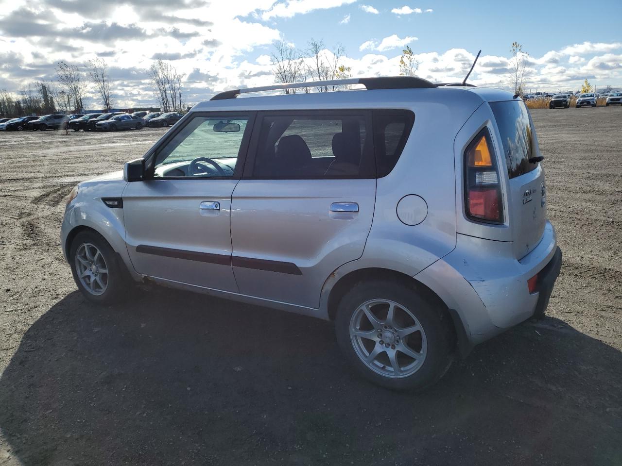 KIA SOUL +