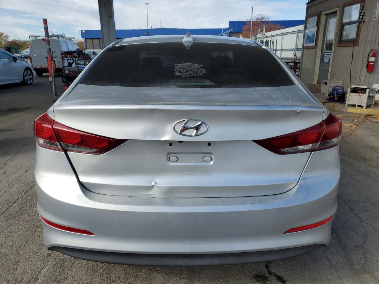 HYUNDAI ELANTRA SEL