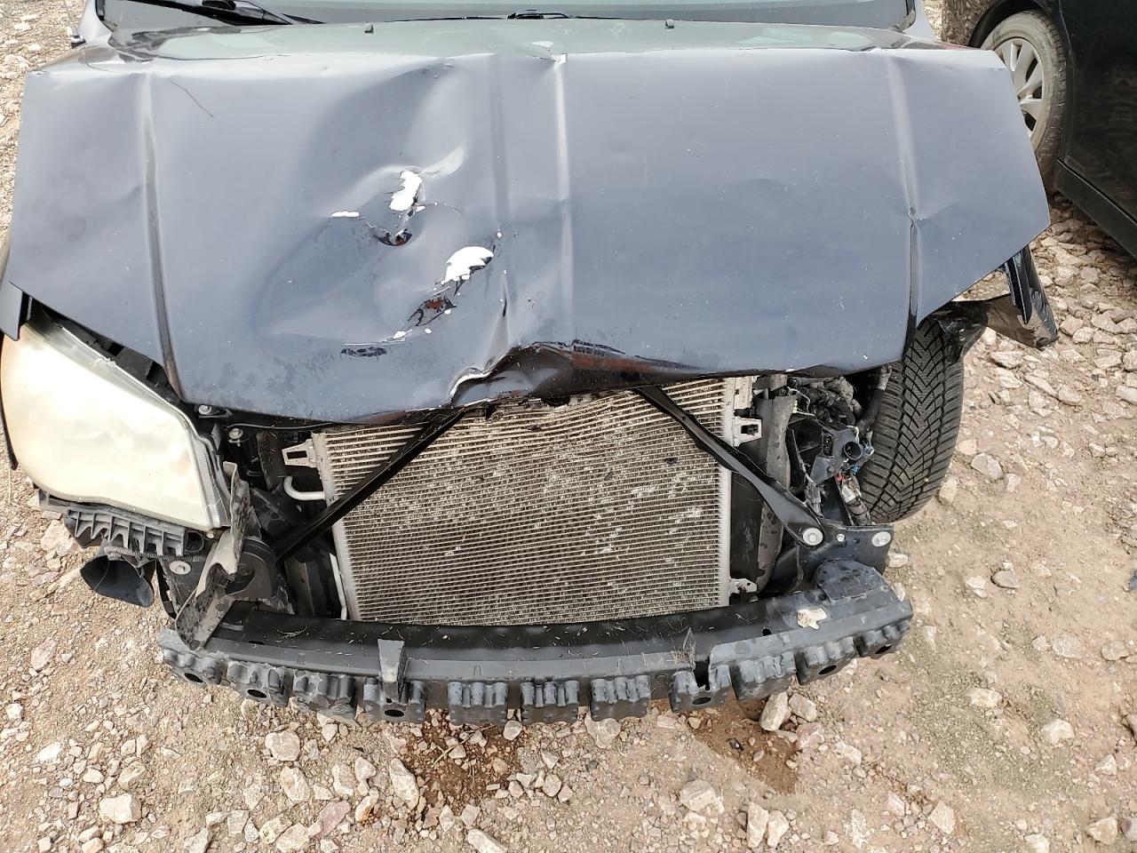 CHRYSLER TOWN & COUNTRY TOURING L