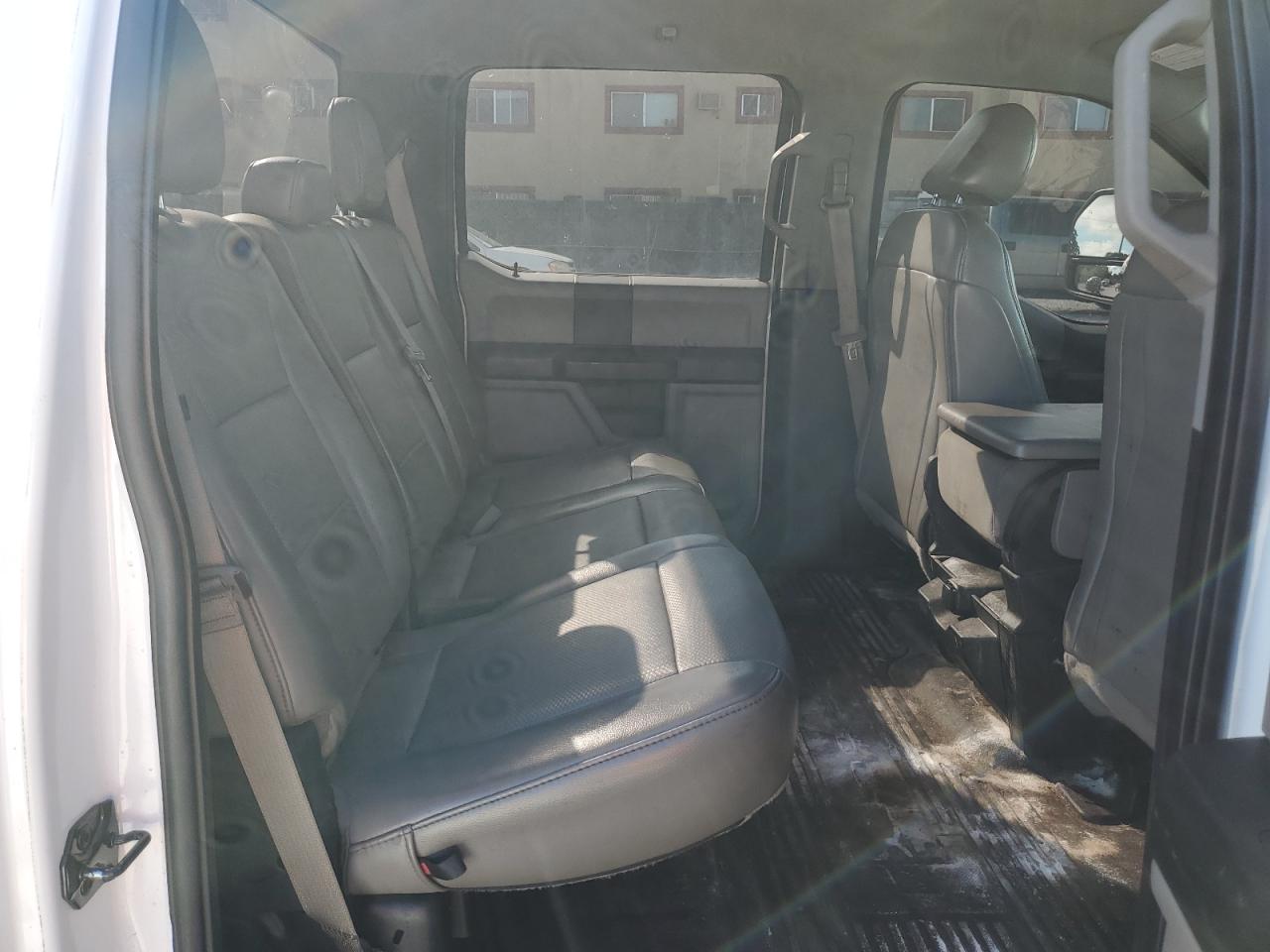 FORD F-250 SUPER DUTY