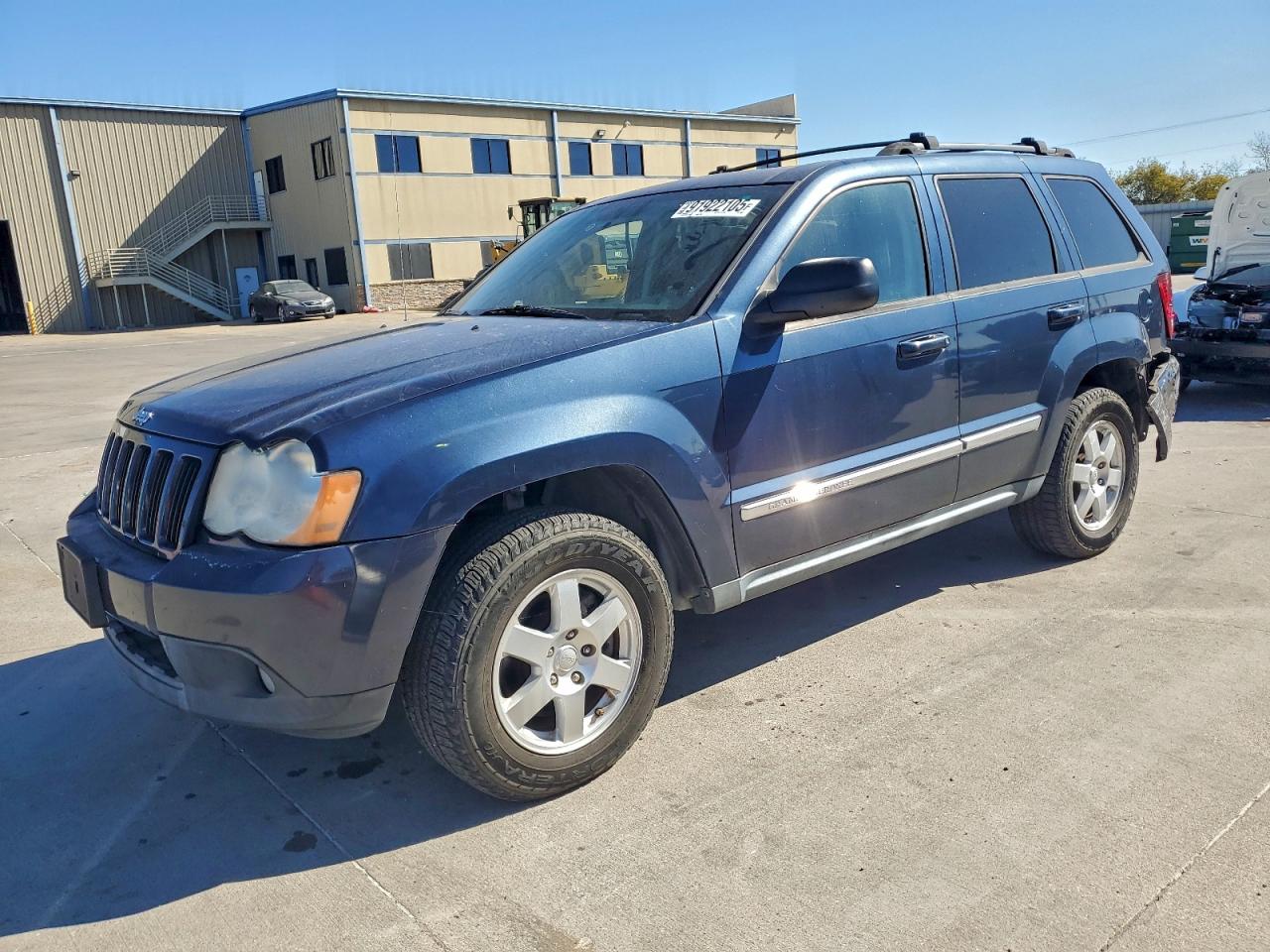 JEEP GRAND CHEROKEE LAREDO