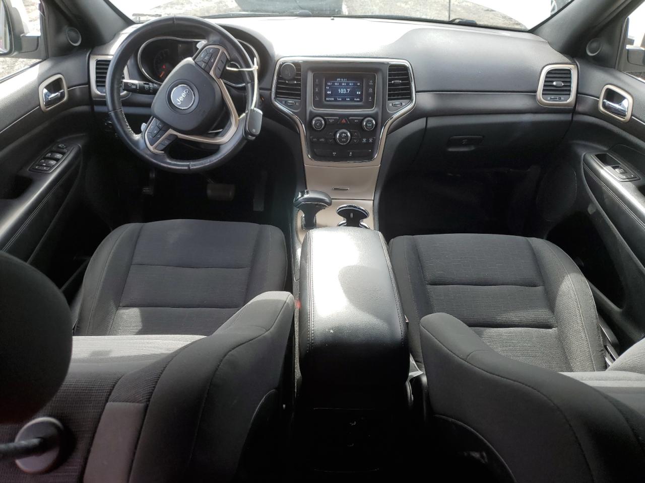 JEEP GRAND CHEROKEE LAREDO