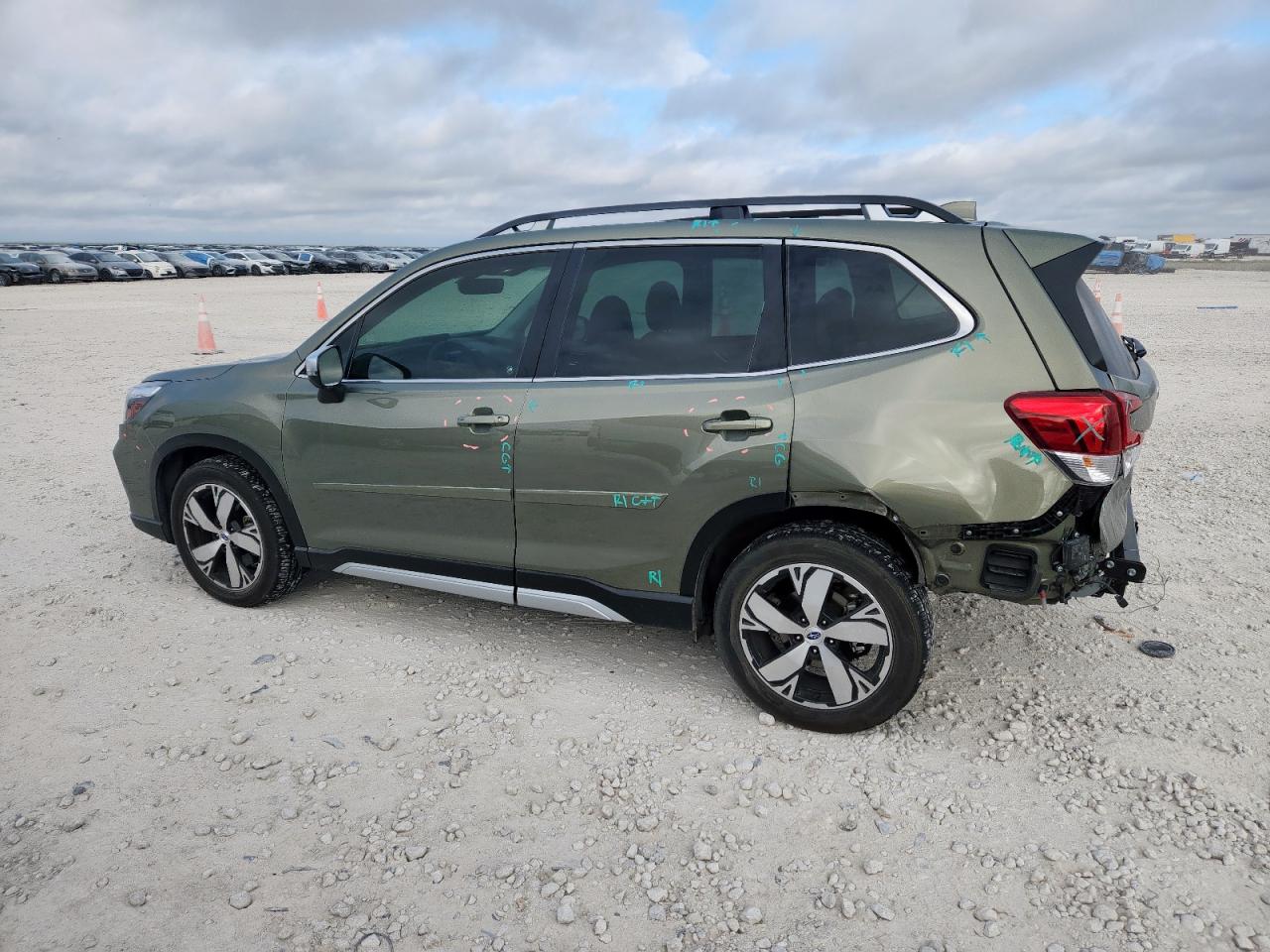 SUBARU FORESTER TOURING