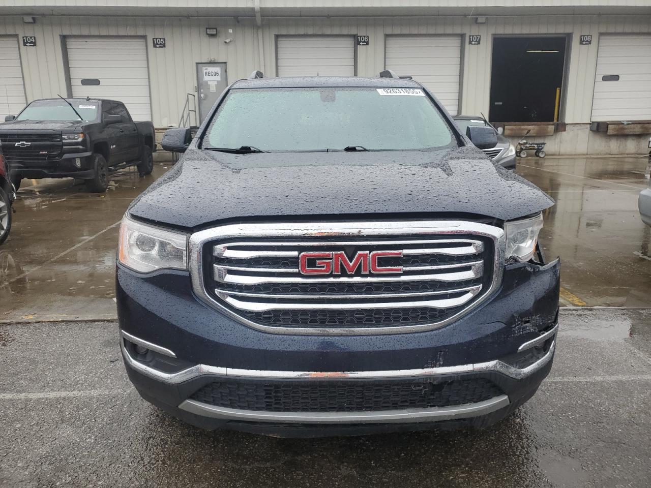 GMC ACADIA SLT-1