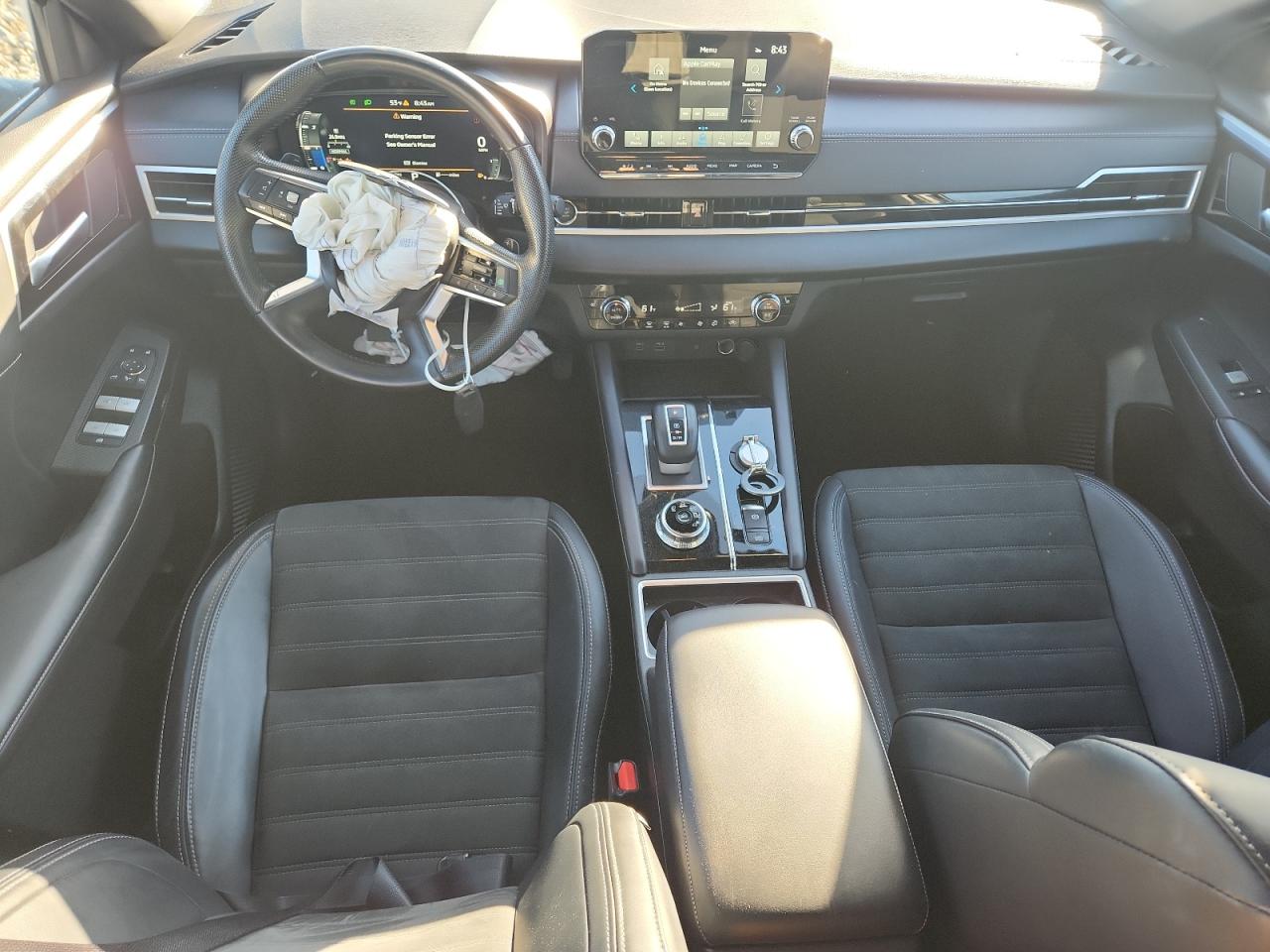 MITSUBISHI OUTLANDER SE