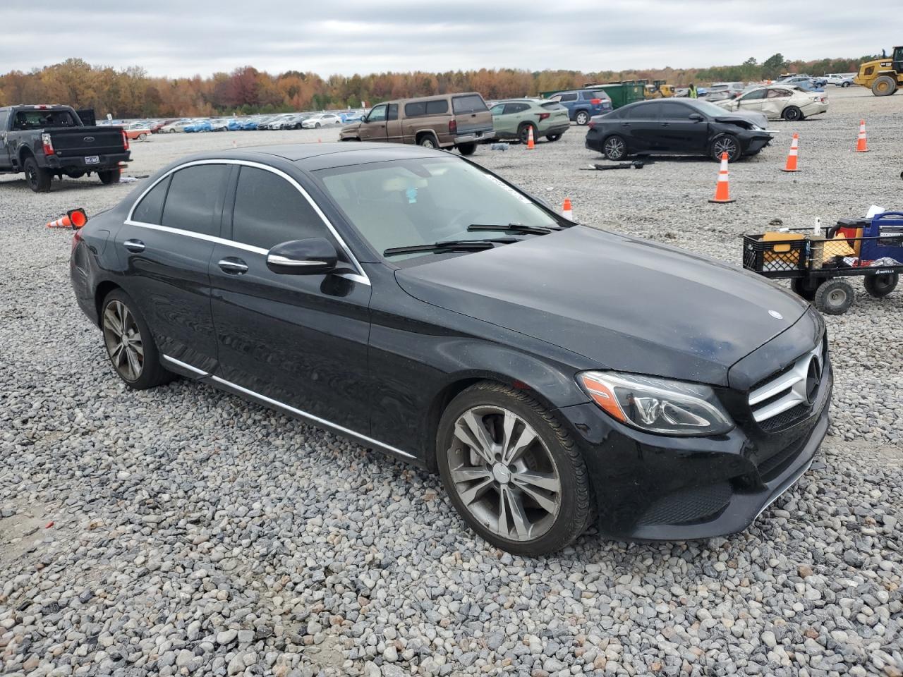 Lot #3311618233 2015 MERCEDES-BENZ C 300