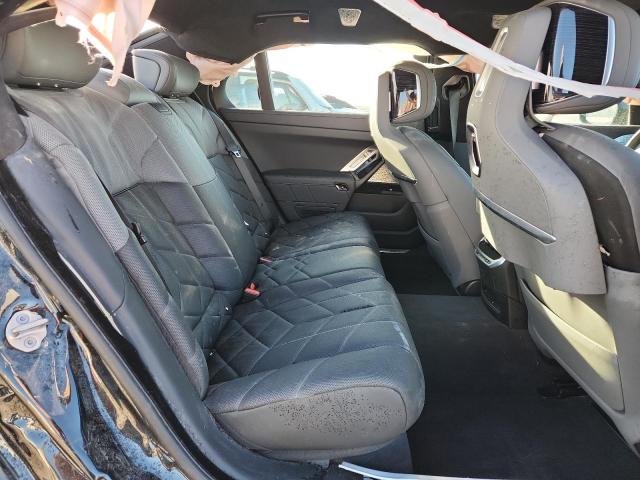 2025 BMW 760 XI #3286934806