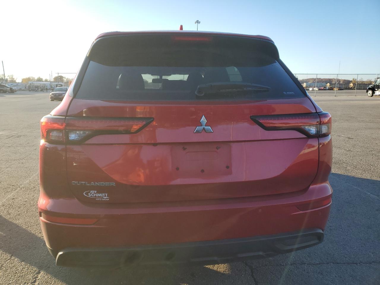 MITSUBISHI OUTLANDER ES