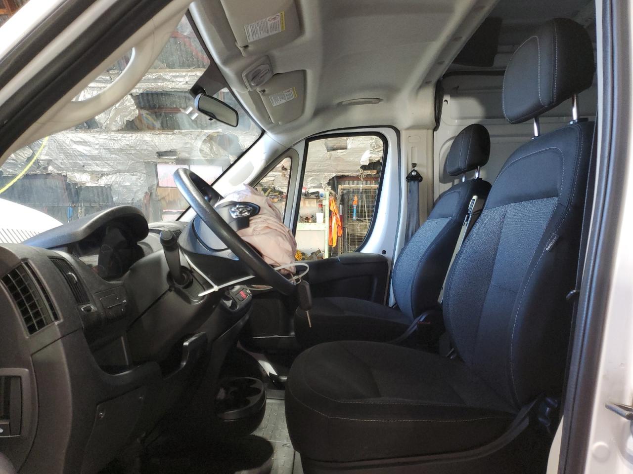 RAM PROMASTER 2500 HIGH