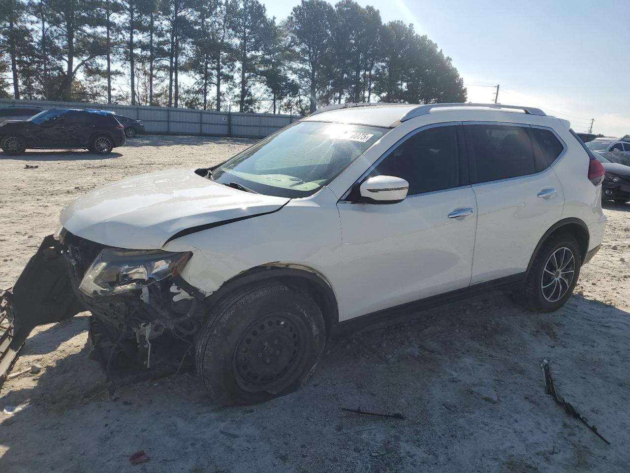 Lot #3302706040 2017 NISSAN ROGUE S