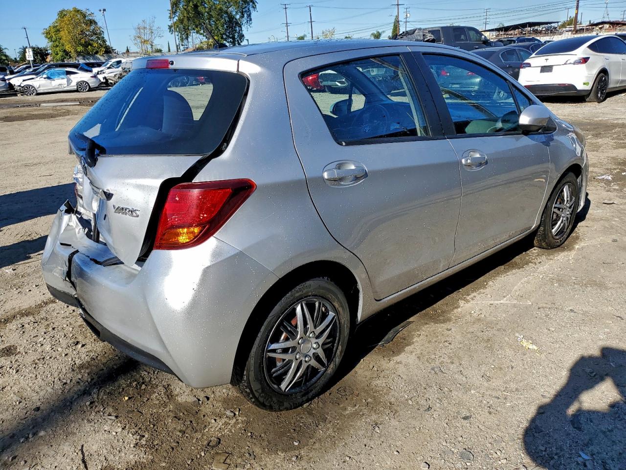 TOYOTA YARIS L