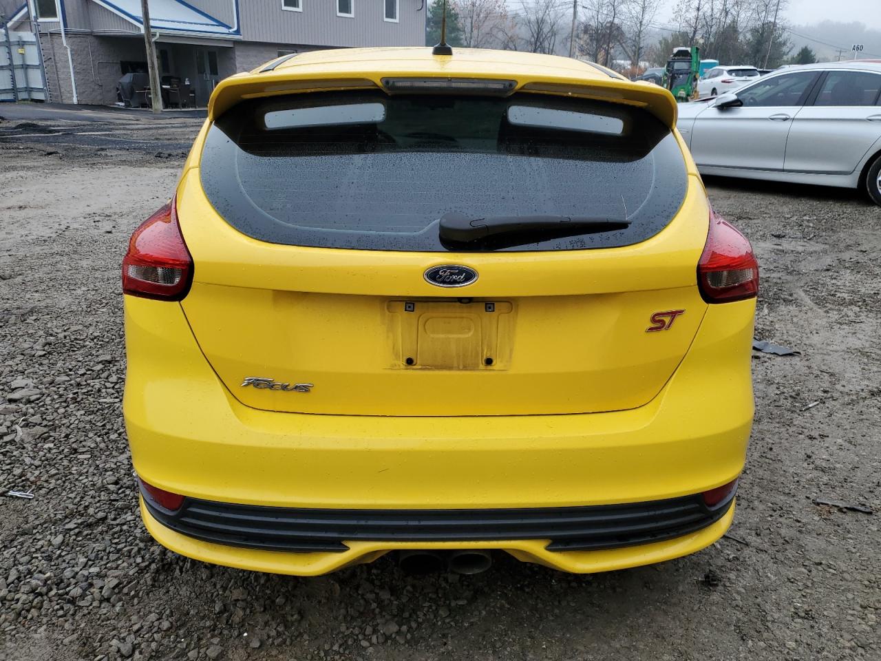 Lot #3309604569 2017 FORD FOCUS ST