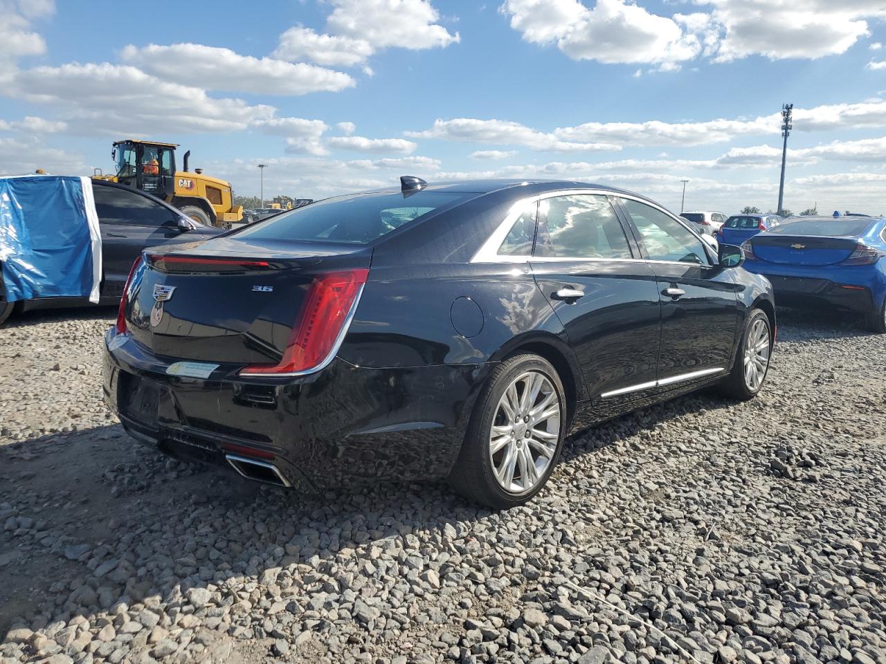 CADILLAC XTS LUXURY