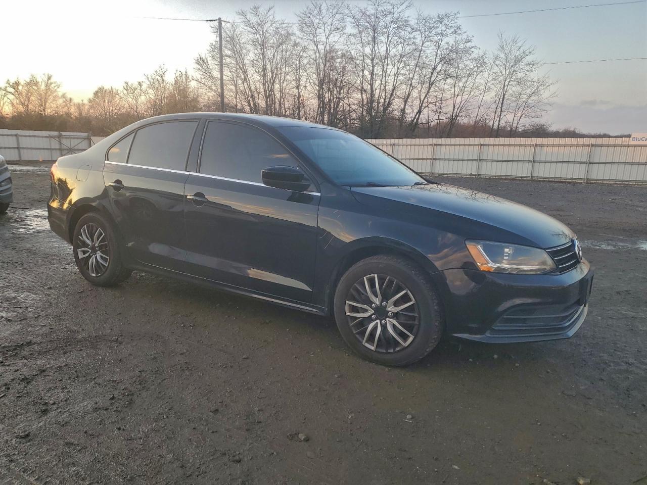 VOLKSWAGEN JETTA S