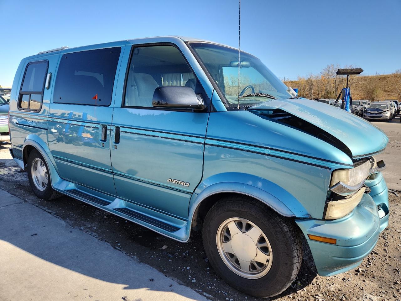 Lot #3284381084 1995 CHEVROLET ASTRO