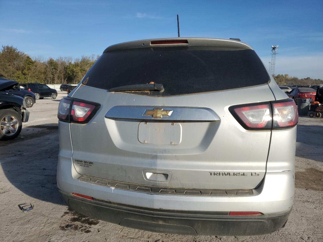 CHEVROLET TRAVERSE LS