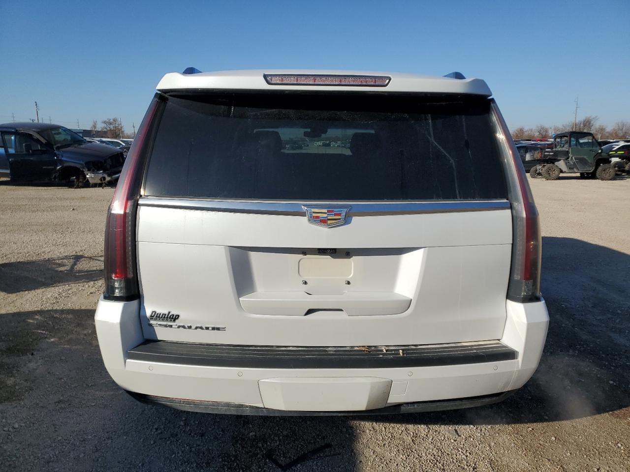 CADILLAC ESCALADE ESV LUXURY