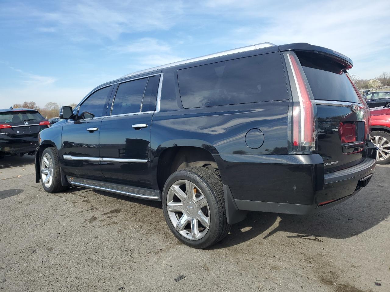 CADILLAC ESCALADE ESV LUXURY