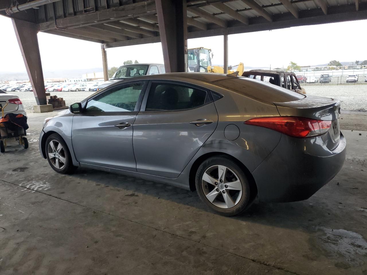 HYUNDAI ELANTRA GLS
