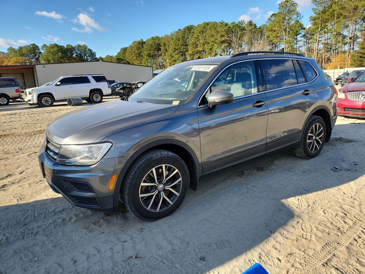 Lot #3290273230 2019 VOLKSWAGEN TIGUAN SE