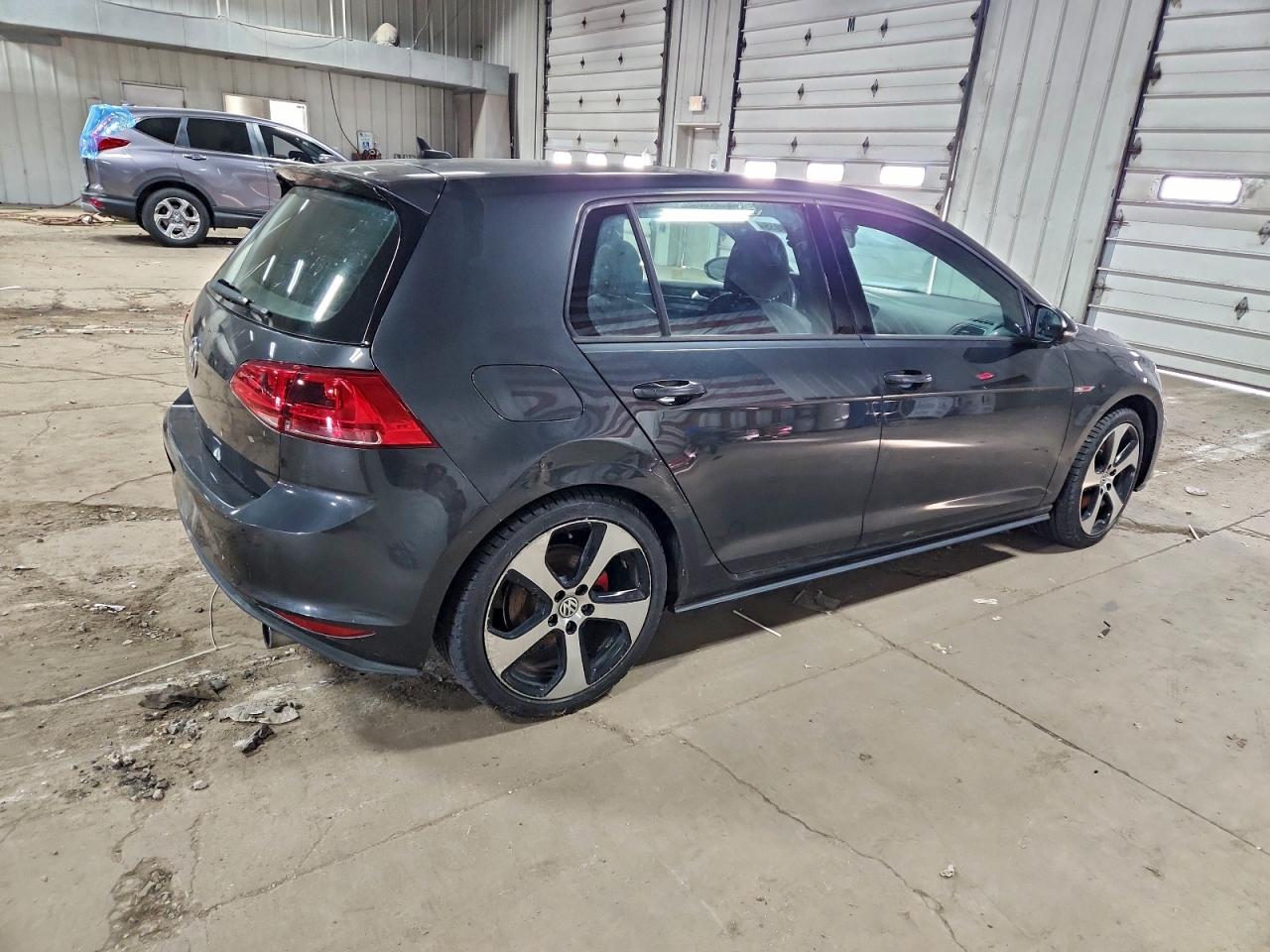 VOLKSWAGEN GOLF GTI