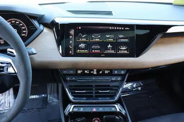 2023 AUDI E-TRON GT - WAUFJBFW6P7005085