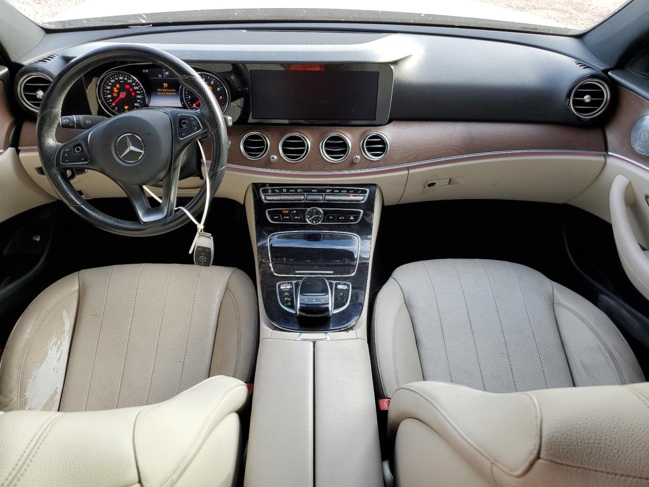 MERCEDES-BENZ E-CLASS 300