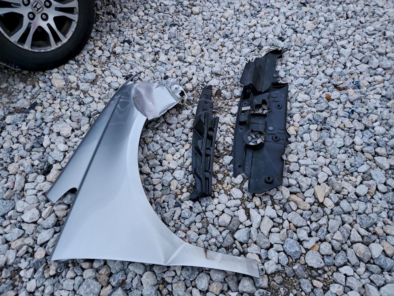 Lot #3305435449 2011 HONDA ODYSSEY EX