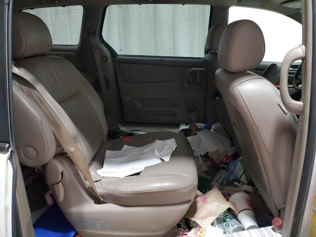 2005 TOYOTA SIENNA XLE #3298146298