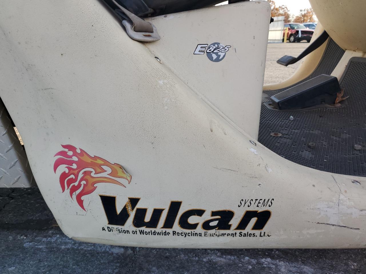 Lot #3287657013 2002 GLOBAL ELECTRIC MOTORS E825LV GLOBALELECT