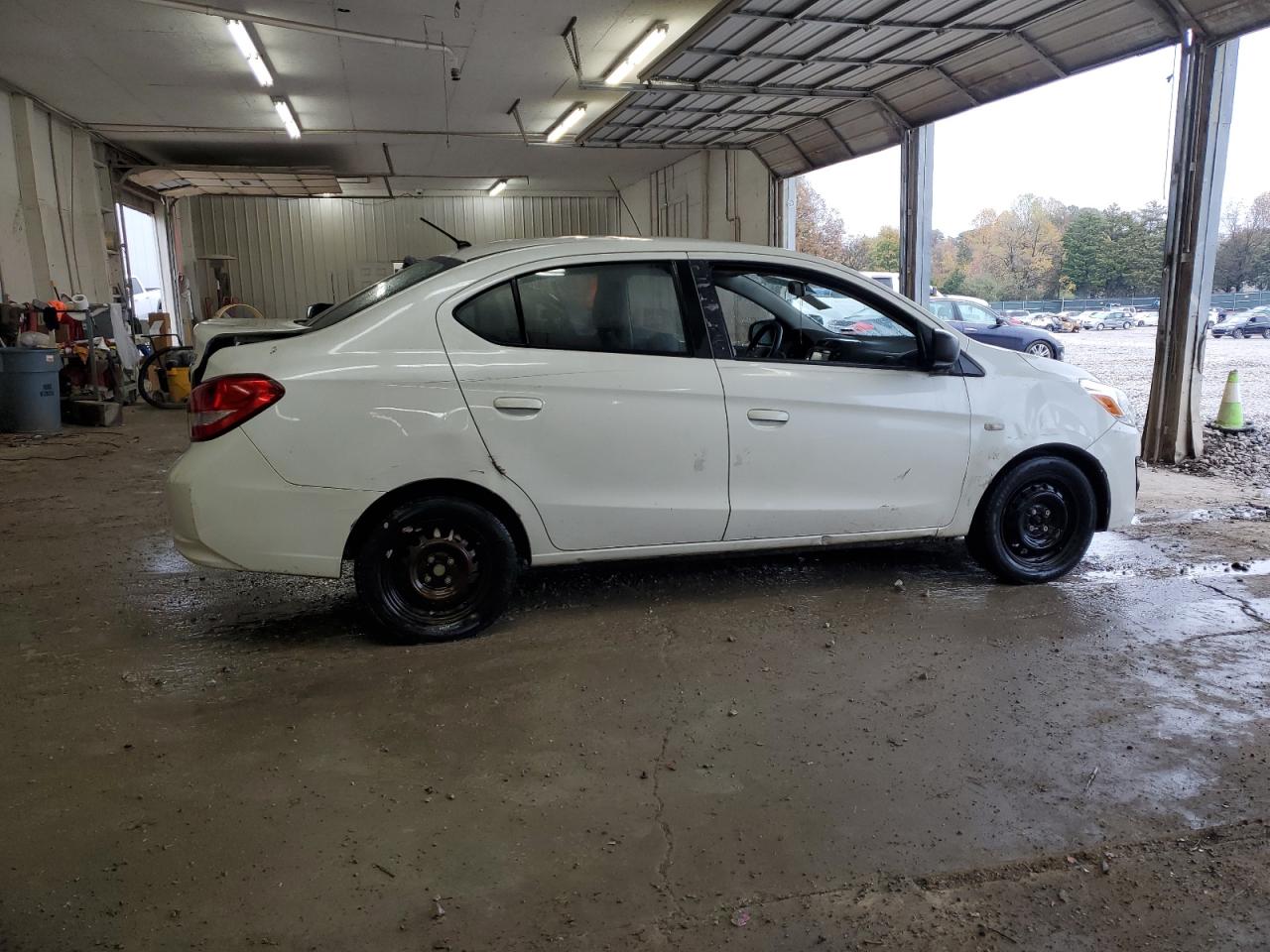 MITSUBISHI MIRAGE G4 ES