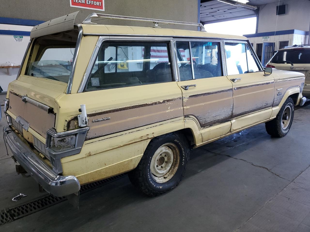 Lot #3293650387 1979 JEEP WAGONEER