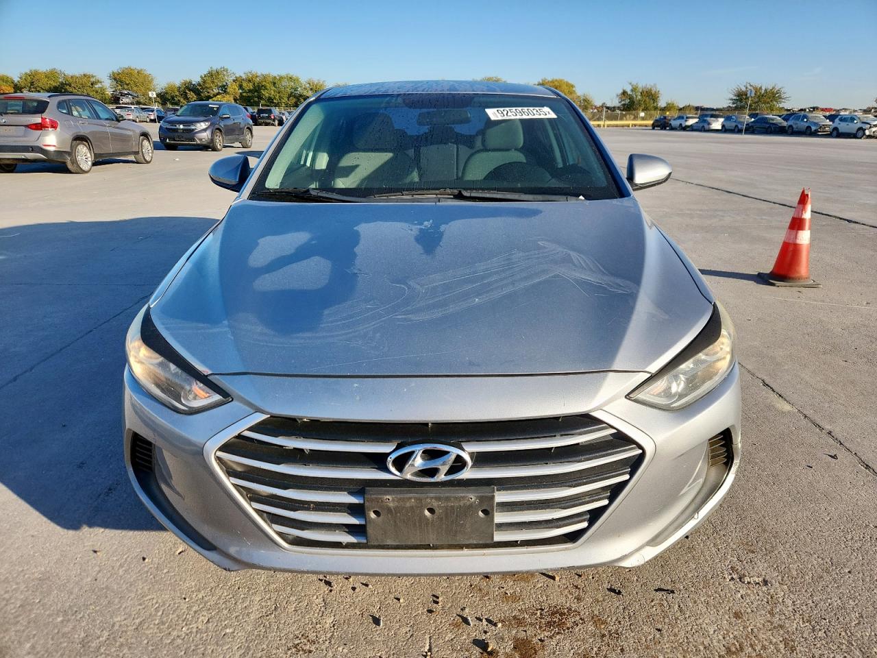 HYUNDAI ELANTRA SE