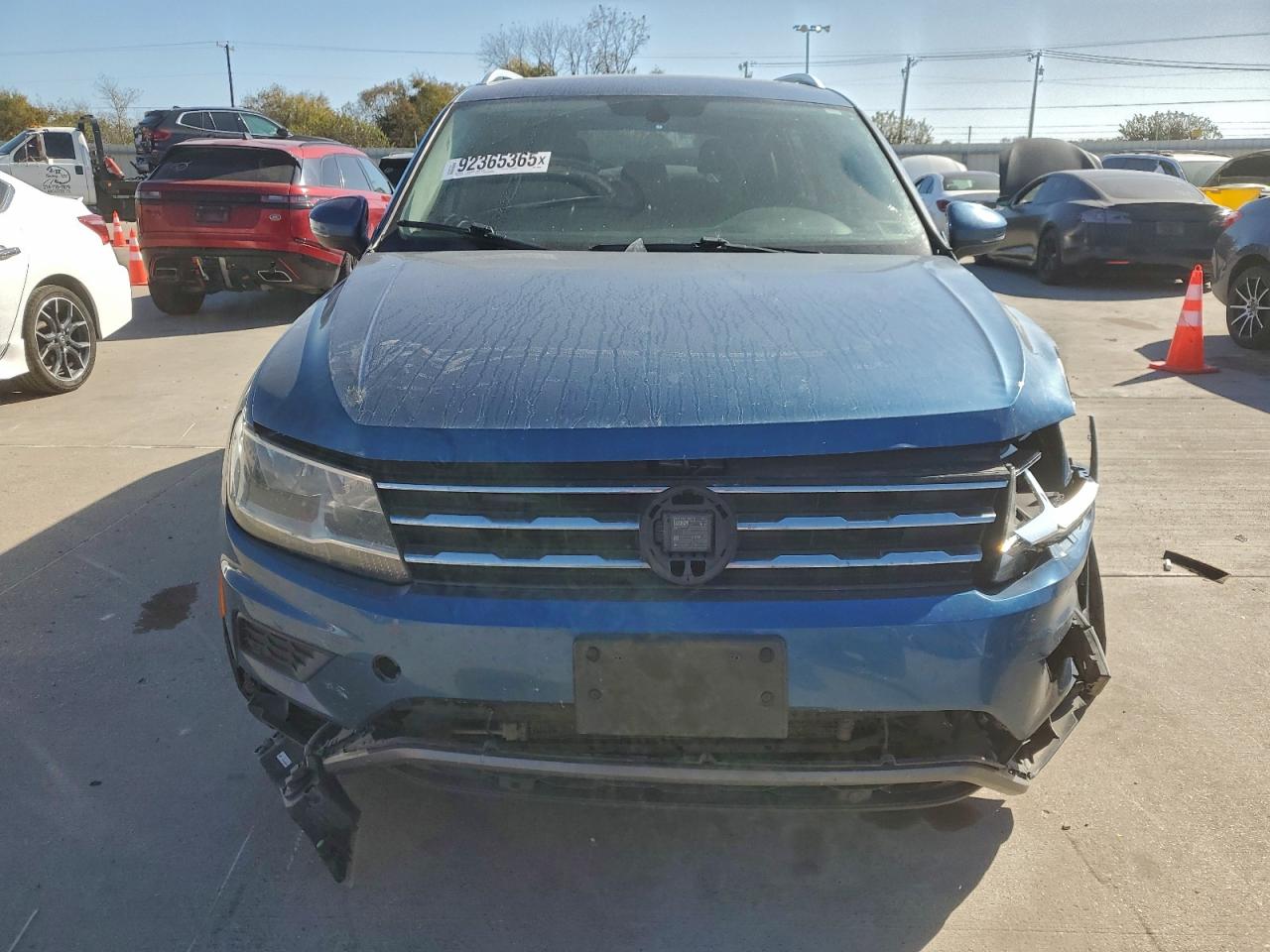 VOLKSWAGEN TIGUAN SE