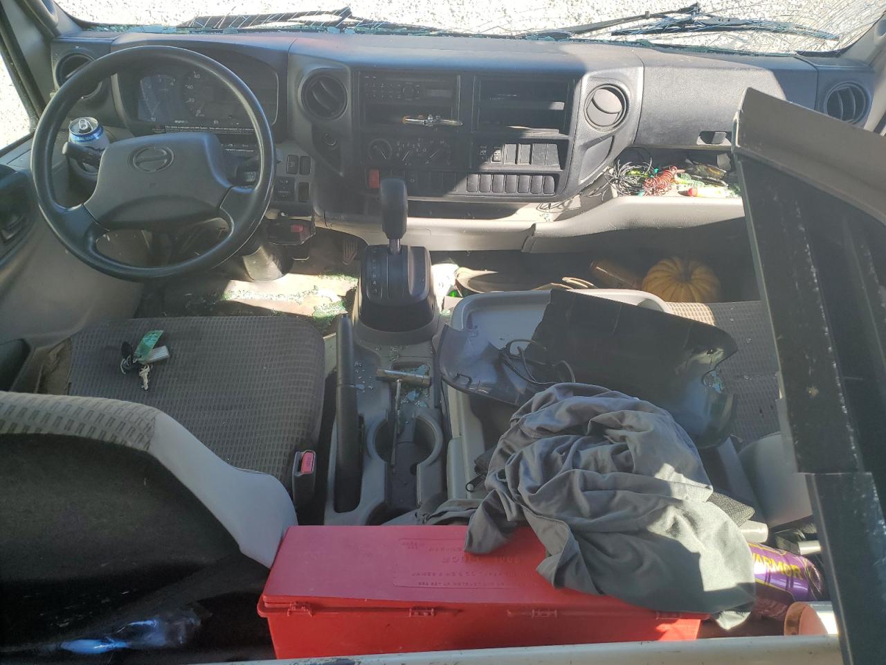 Lot #3298056135 2015 HINO UNKNOWN