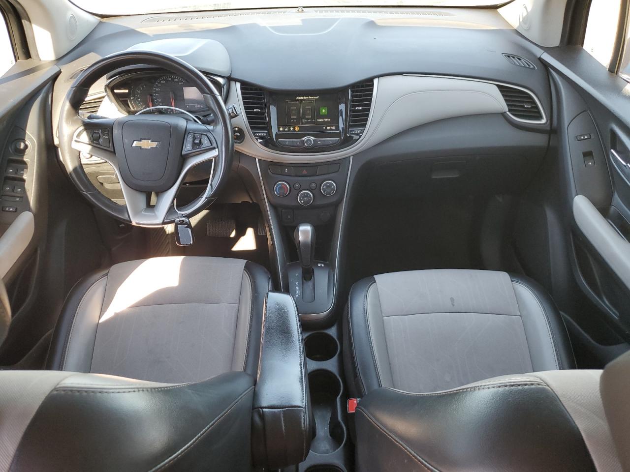 CHEVROLET TRAX 1LT