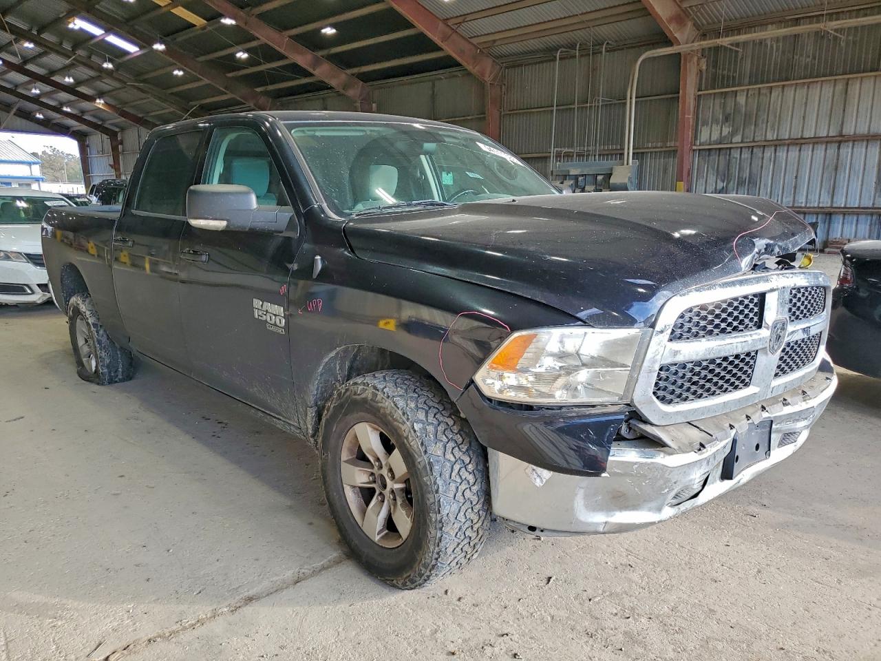 RAM 1500 SLT