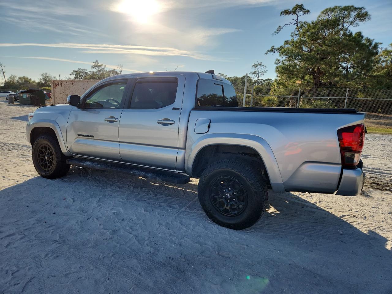 TOYOTA TACOMA DOUBLE CAB