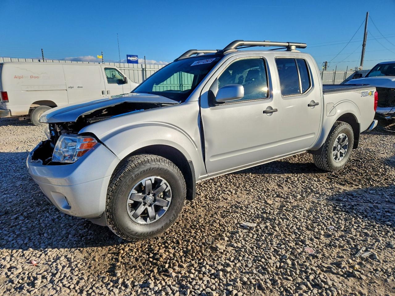 NISSAN FRONTIER S
