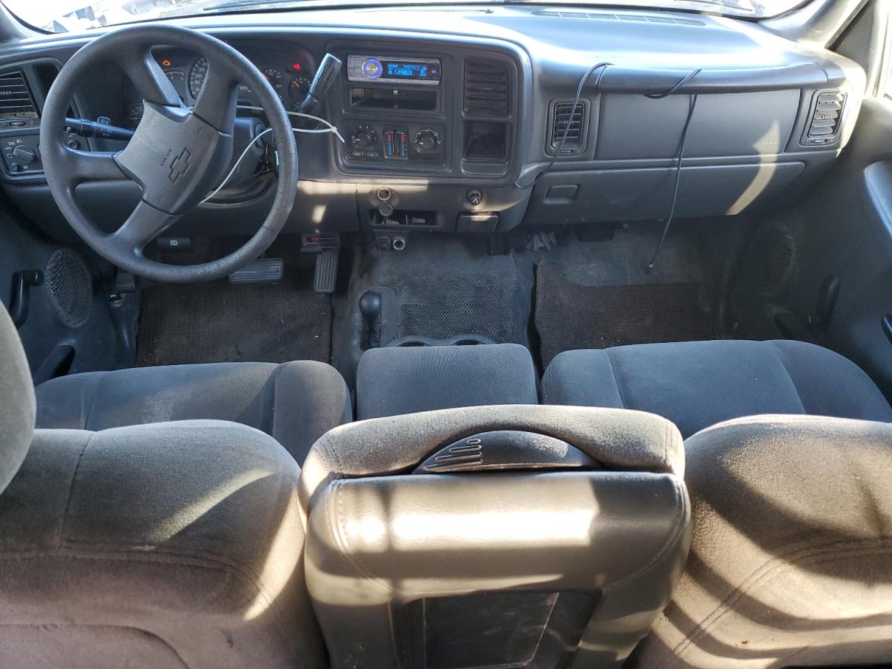 Lot #3302710027 2005 CHEVROLET SILVEO2500